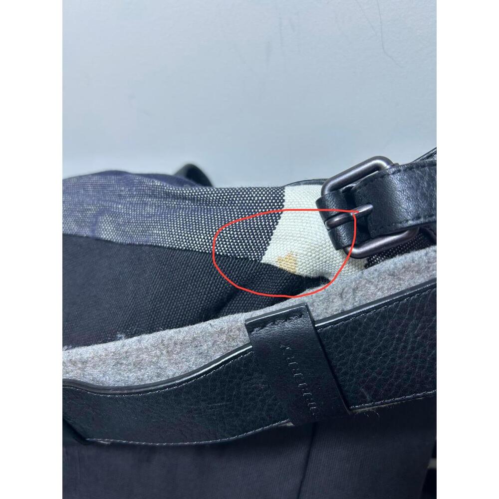 Burberry Korbin Check Print Bag pack -LK Everyday - Picture 11 of 16